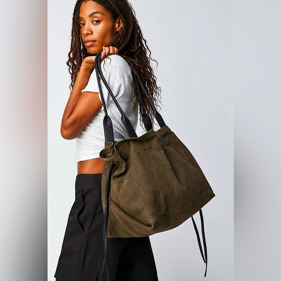 Free People Handbags - Free People Daybreaker Tote // NWT // Bag // Purse // We The Free